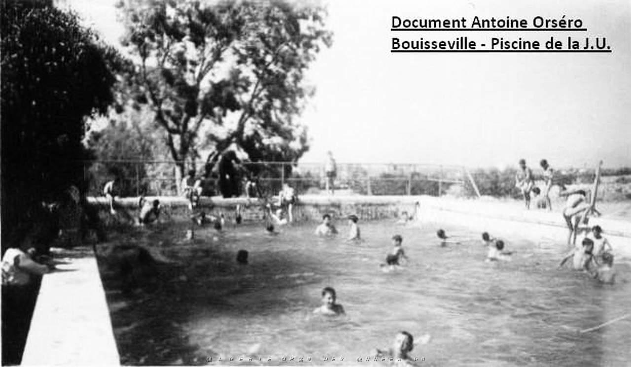Oran- SDV- 7053-BAIGNADE DANS LA  PISCINE DE BOUISSEVILLE.jpg